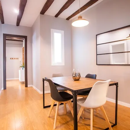 44mal1084- Bright 2br * برشلونة
