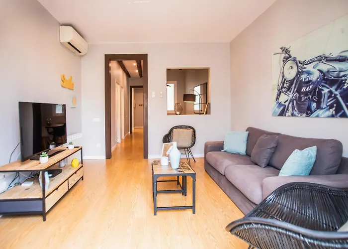 44mal1084- Bright 2br *