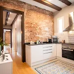 Apartamento 44mal1084- Bright 2br *