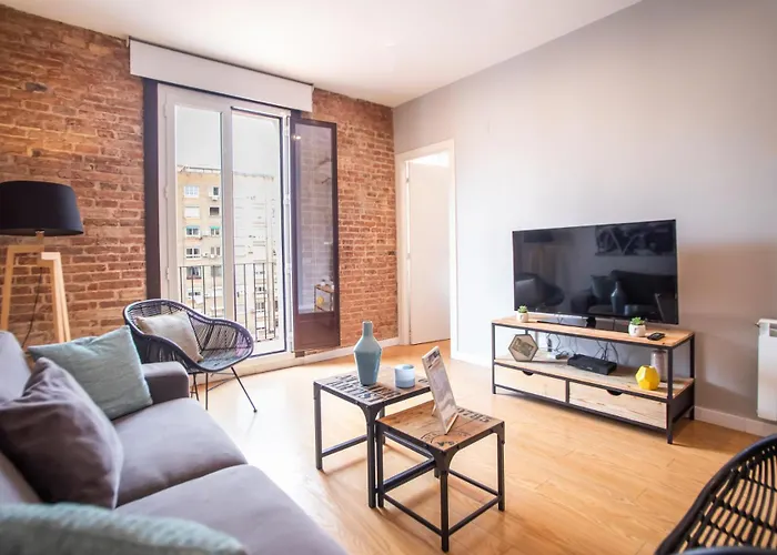 44mal1084- Bright 2br Apartman *